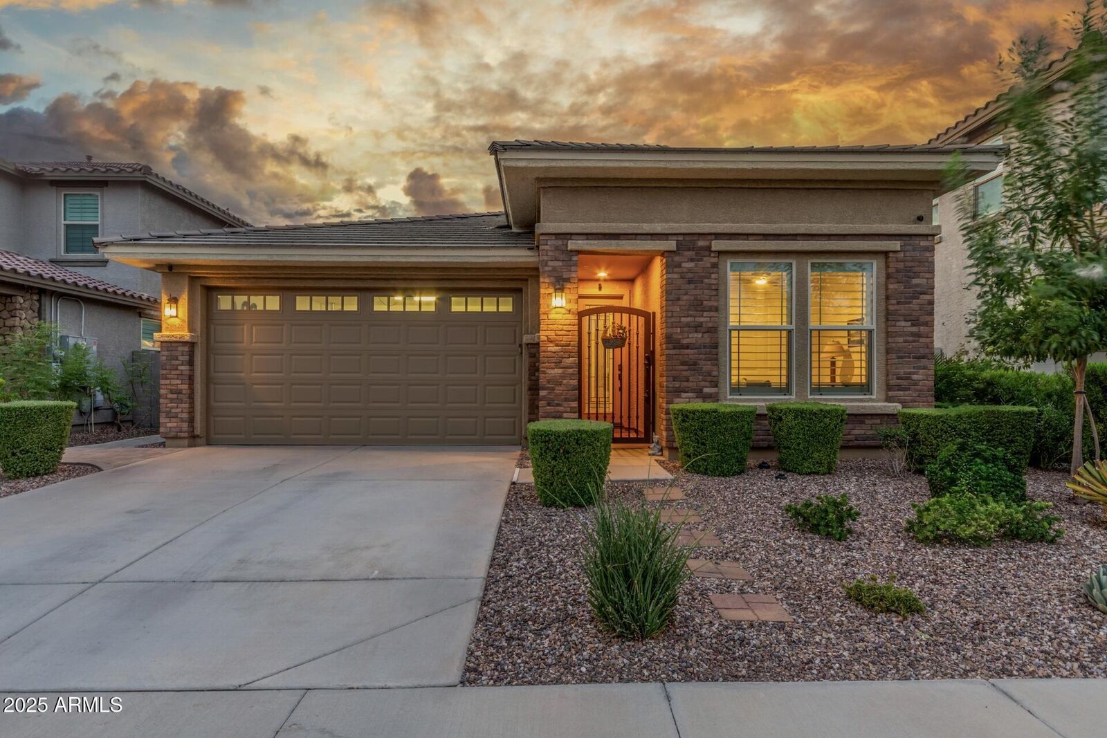 Property Photo: 29826 N 115th Glen AZ 85383