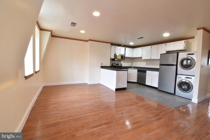 Property Photo: 1401 12th Street NW 3 DC 20005