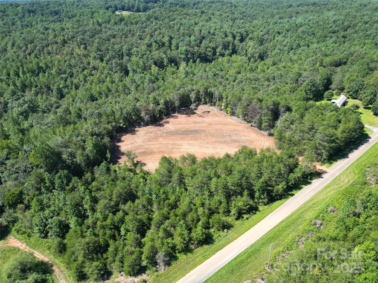 Property Photo:  00 Creekwood Road  NC 28090 