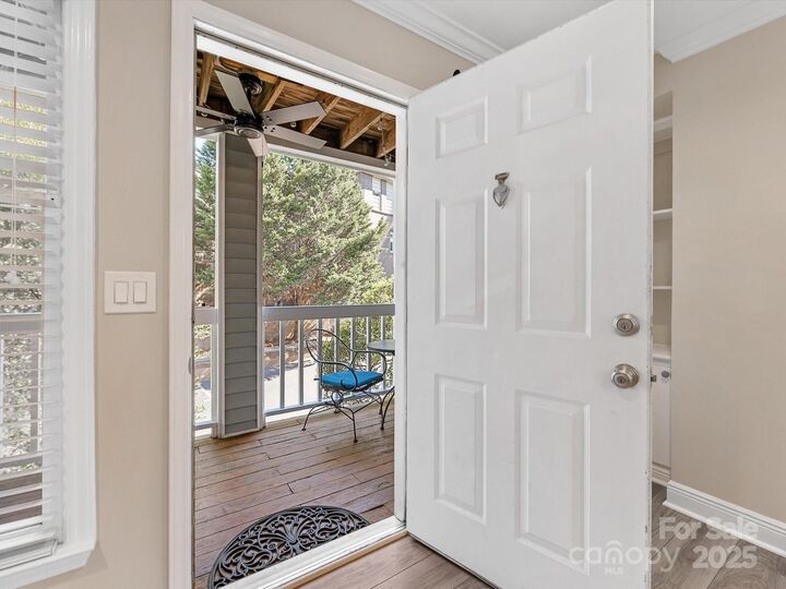 Property Photo:  430 Queens Road #221  NC 28207 