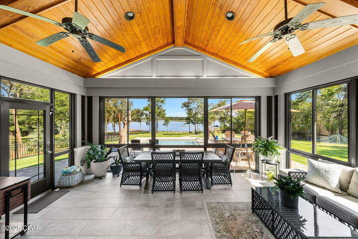Property Photo: 169 Lake Merial Boulevard FL 32409