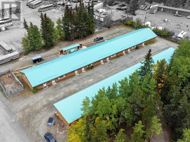 Photo de la propriété:  91301- Alaska Highway  YT Y1A 6E4 