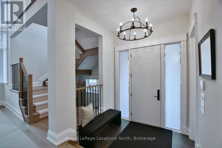 Property Photo:  166 Springside Crescent  ON L9Y 5L3 