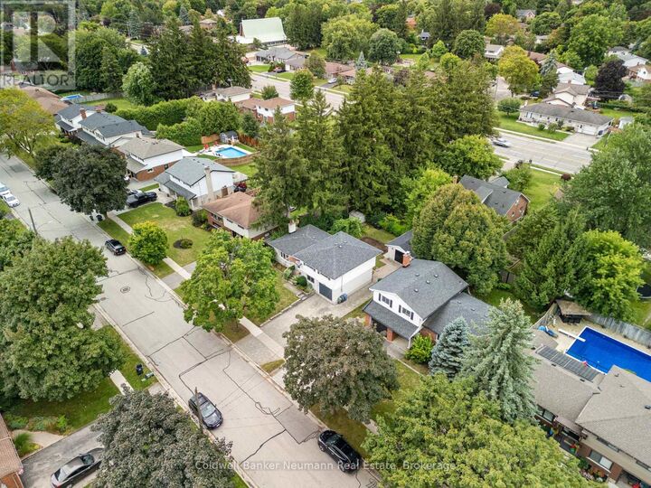 Property Photo:  54 Glenburnie Drive  ON N1E 4C6 