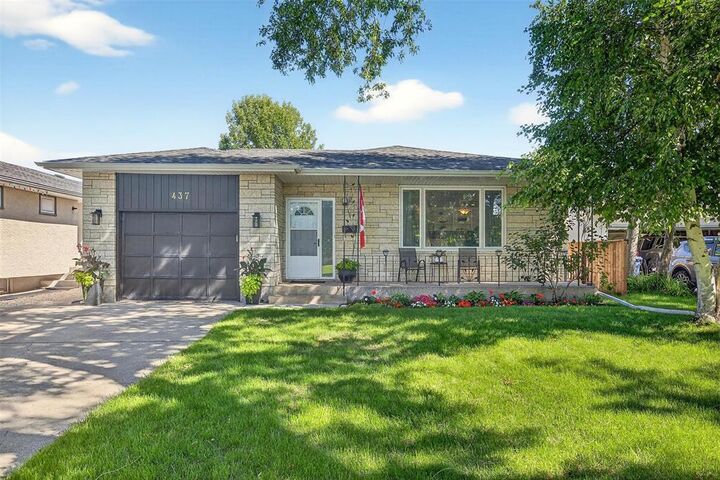 437 Sutton Avenue  Winnipeg MB R2G 0T4 photo