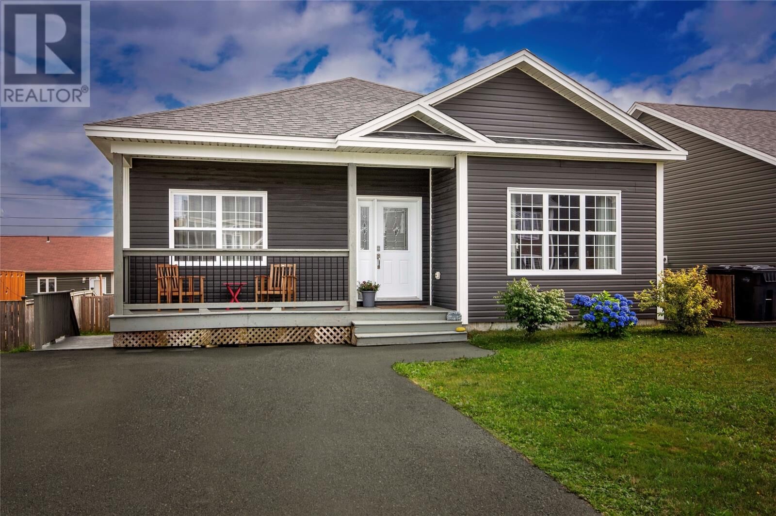 Photo de la propriété: 10 Bridgeport Street NL A1L 4C2