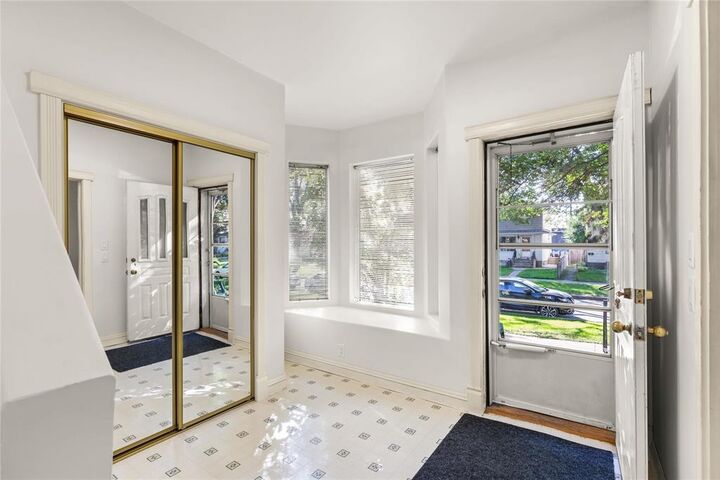 Property Photo: 571 Mulvey Avenue MB R3L 0R9