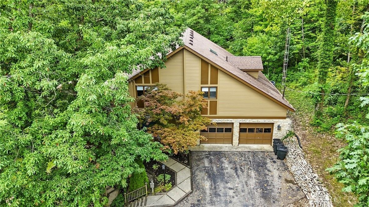 Property Photo: 1101 Spruce Drive OH 45504
