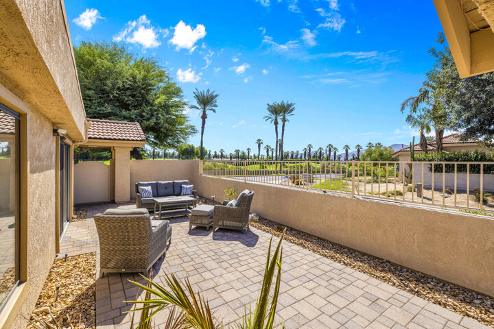 Property Photo: 103 Verde Way CA 92260