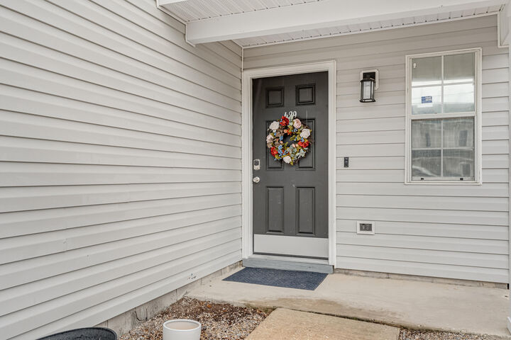 Property Photo: 629 Virginia Oak Court FL 32548