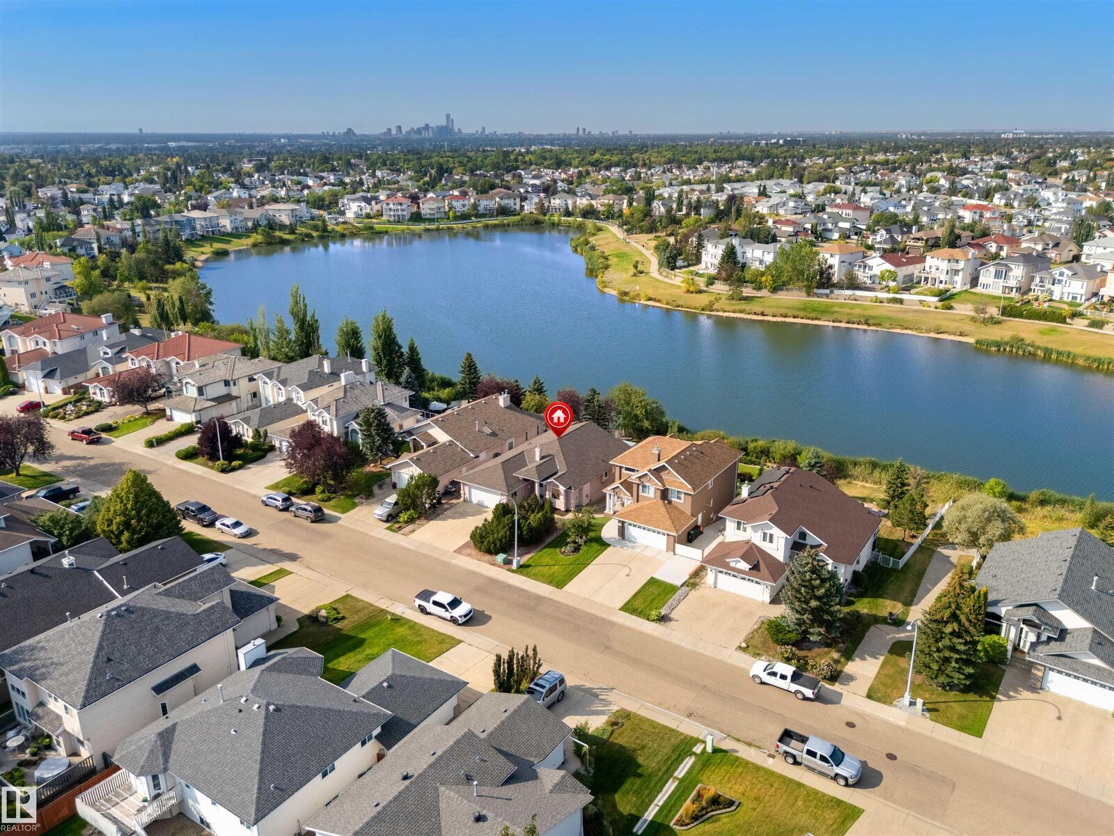 Property Photo: 341 Hollick-Kenyon Road NW AB T5Y 2T6