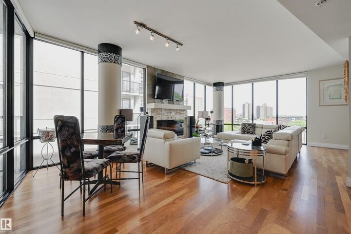Property Photo: 10028 119 Street NW 802 AB T5K 1Y8