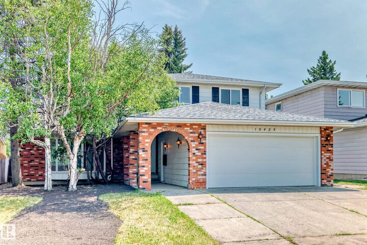 Property Photo: 10423 35 Avenue NW AB T6J 2M8
