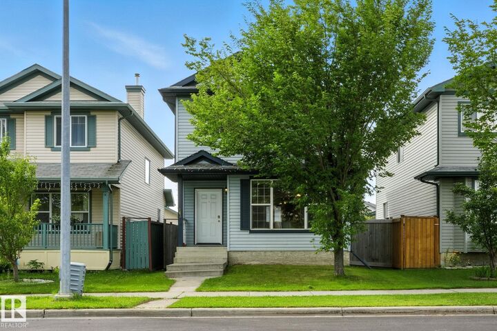 163 Brintnell Boulevard NW  Edmonton AB T5Y 3M2 photo