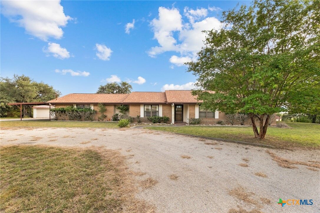 Property Photo:  1156 Crossbow Drive  TX 78133
