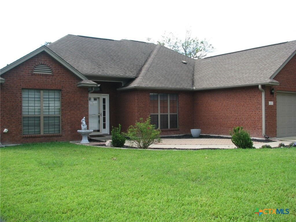Property Photo: 4501 Oxford Drive TX 76502