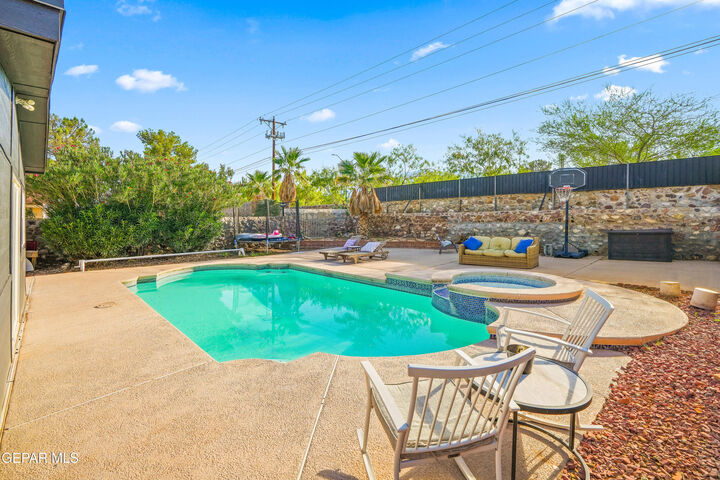 Property Photo: 1216 Velma Miles Place TX 79912