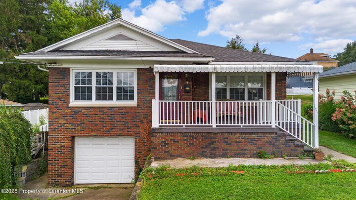 2211 Prospect Avenue  Scranton PA 18505 photo