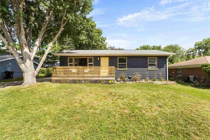 713 14th Ave   IA 52241 photo