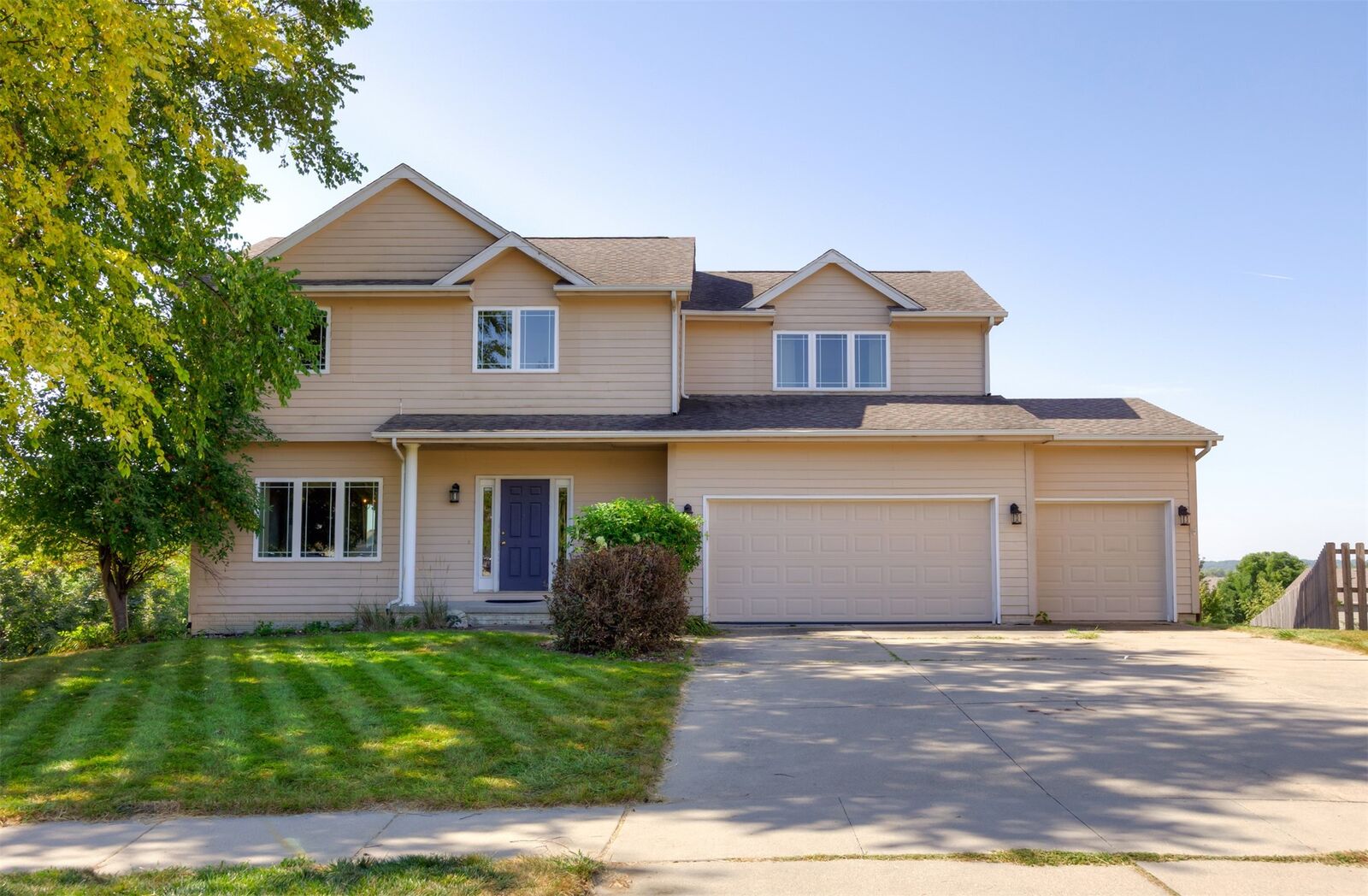 Property Photo: 5060 Baty Court IA 50265