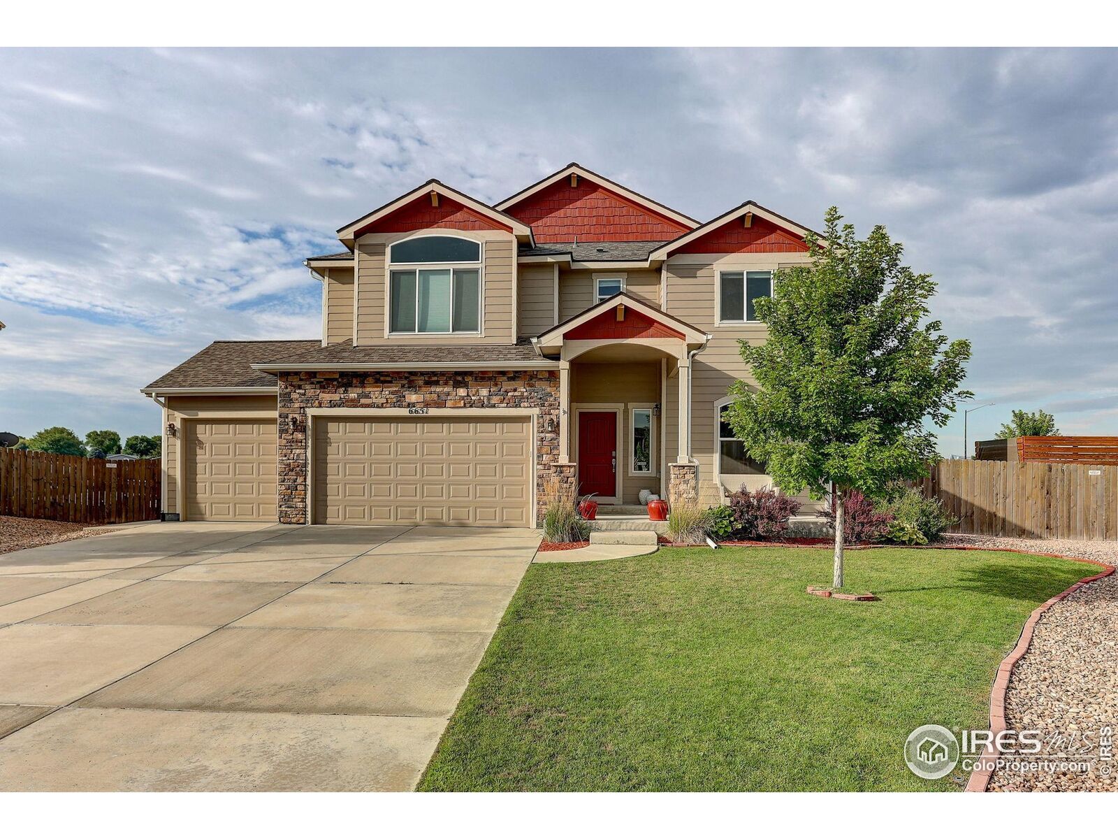 Property Photo: 6651 Catalpa Ct CO 80530