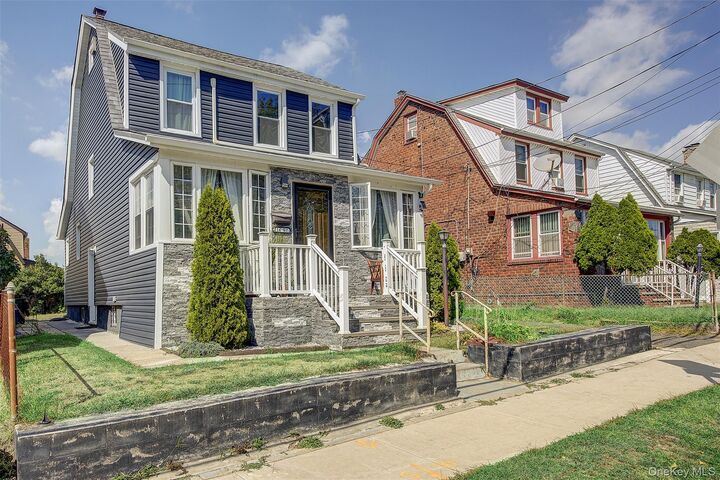 Property Photo: 21607 110th Avenue NY 11429