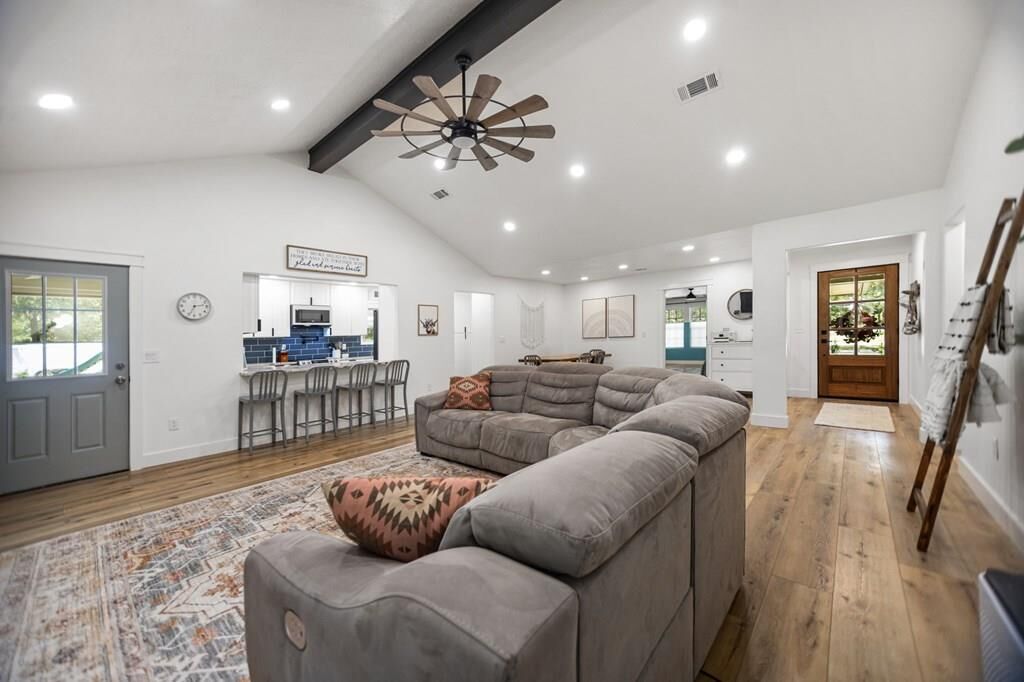 Property Photo:  304 Hosea Forrest Road  TX 75949