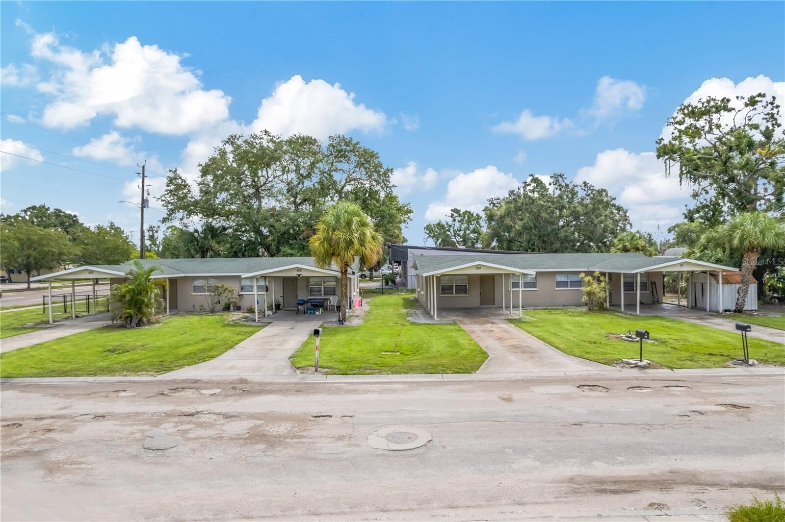 Property Photo:  509 E 26th Street  FL 34208