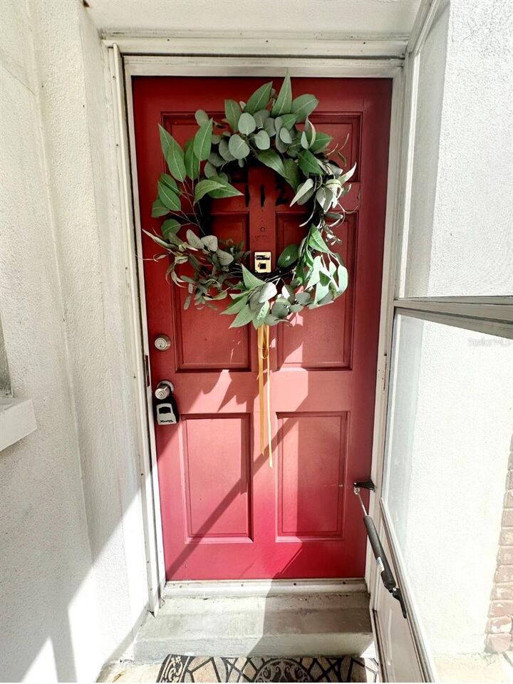 Property Photo:  5155 9th Avenue N 112 B  FL 33710 