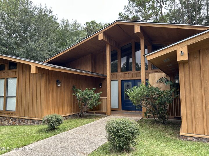 Property Photo: 7415 Mahalo Hui Drive MS 39525