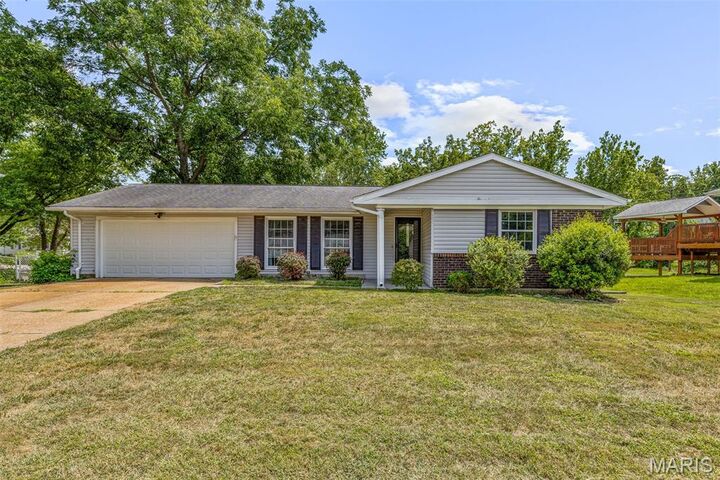 3960 Havercliff Lane  Bridgeton MO 63044 photo