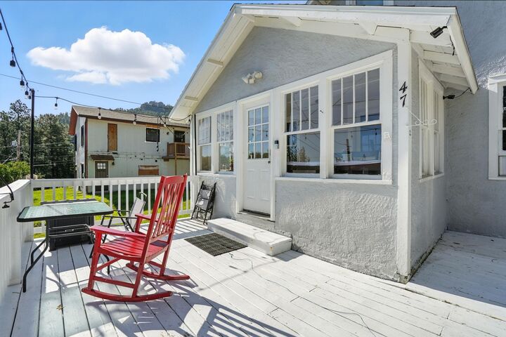 Property Photo:  47 Highland Avenue  SD 57732-0000 