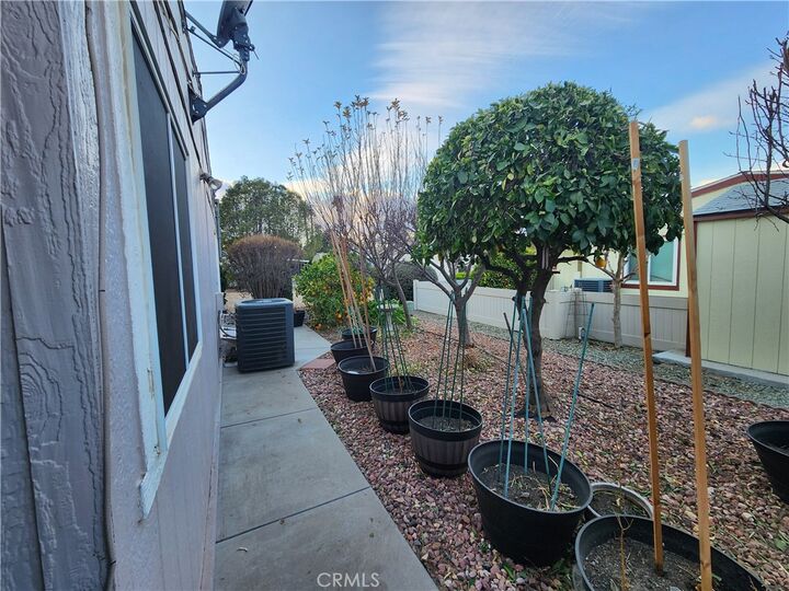 Property Photo:  1250 N Kirby Street 127  CA 92545 
