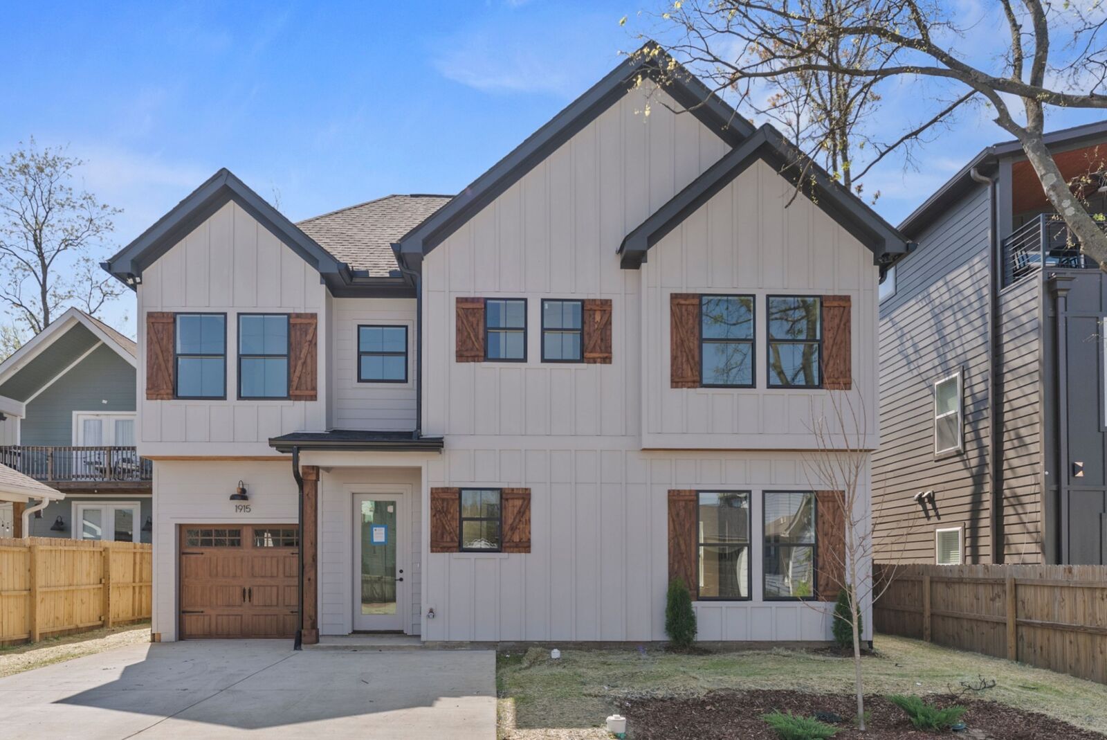 Property Photo:  1915 Owen St  TN 37208 