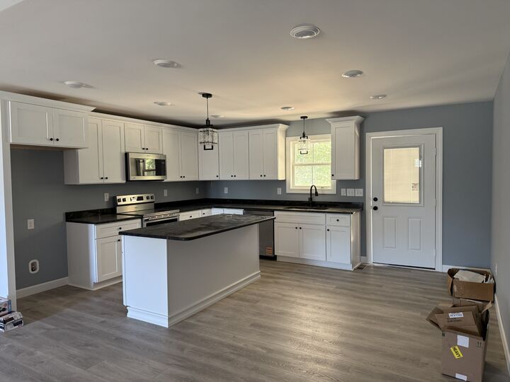 Property Photo:  306 Cassie Dr  TN 37083 