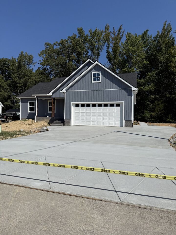 Property Photo: 306 Cassie Dr TN 37083