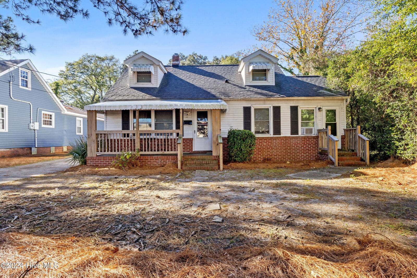 Property Photo:  806 S 16th Street  NC 28401 