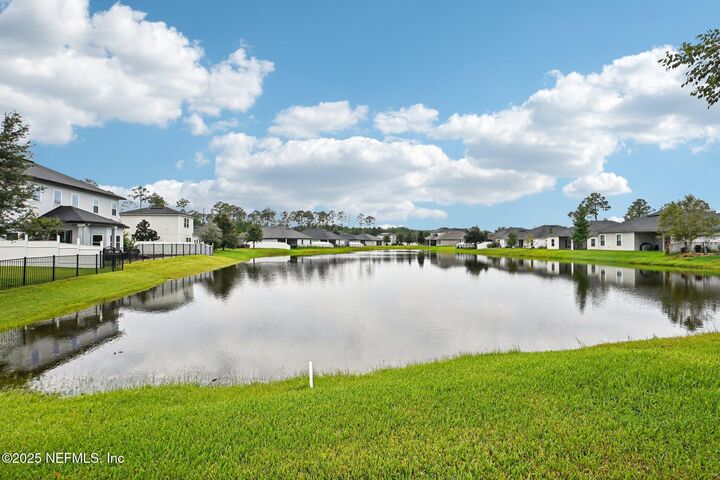 Property Photo: 2069 Patriot Walk Drive FL 32221