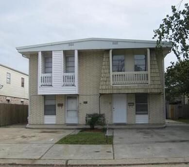 Property Photo:  2509 11 Caswell Lane  LA 70001 