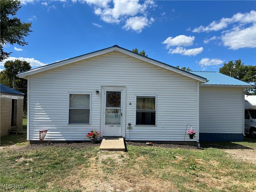 Property Photo: 73511 Old Twenty-One Road OH 43749