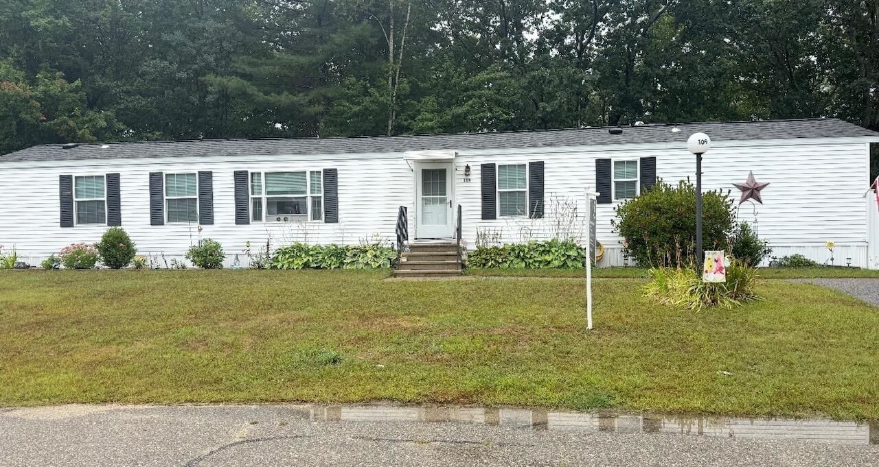 Property Photo: 109 Spruce Drive NH 03835