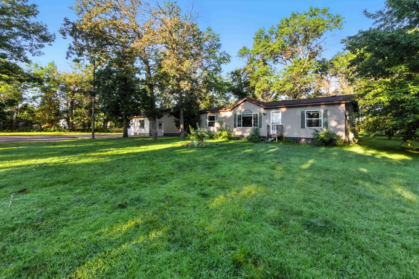 Property Photo:  2570 130th Street SW  MN 56473 