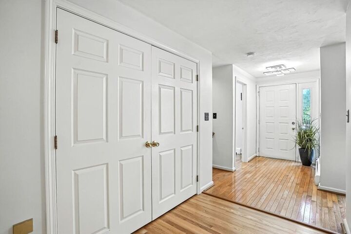 Property Photo: 6 Fieldstone St 6 MA 01568