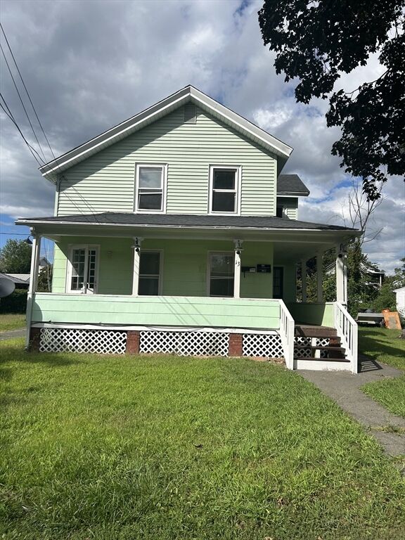 Property Photo: 13 King Pl MA 01085