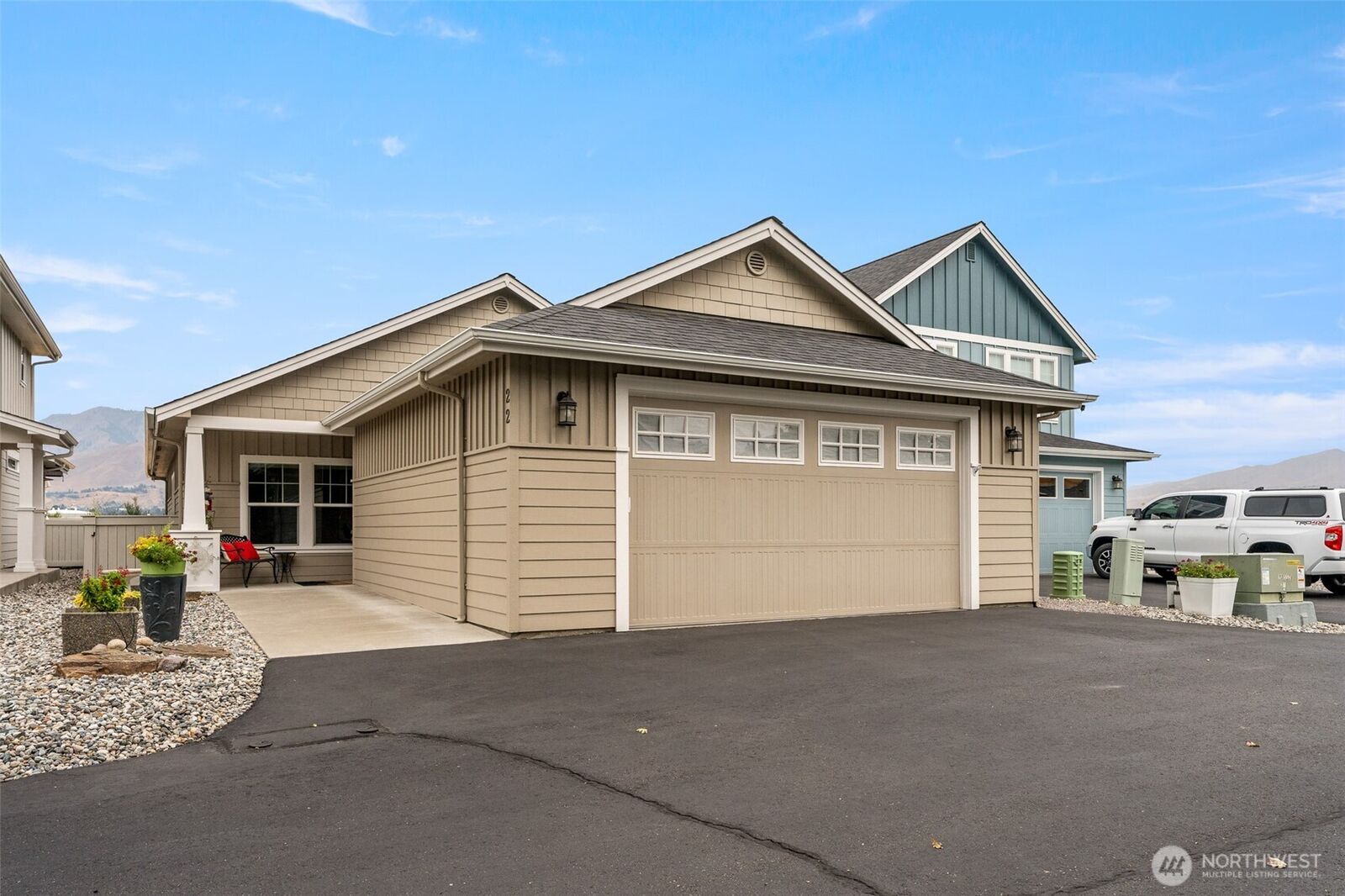 Property Photo: 2452 NW Columbia Avenue 22 WA 98802