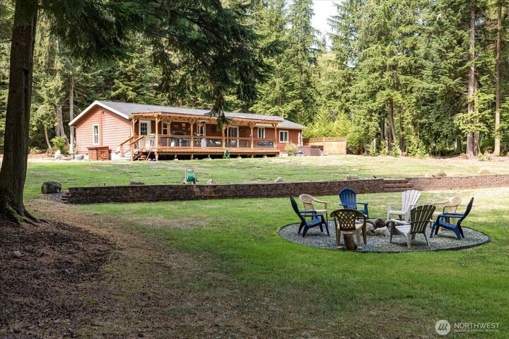 2558  Green Acres Lane  Oak Harbor WA 98277 photo
