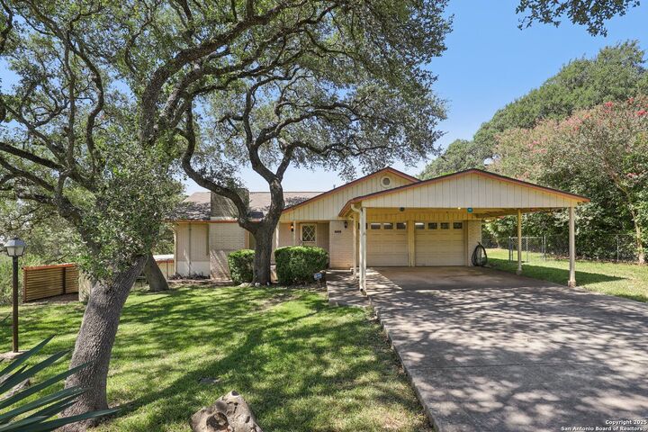 Property Photo: 7222 Wild Eagle TX 78255