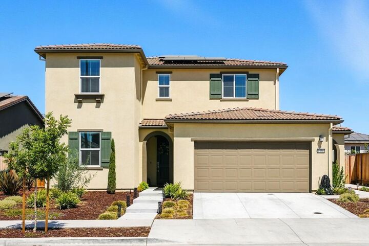 Property Photo:  1900 Lotus Court  CA 95023 