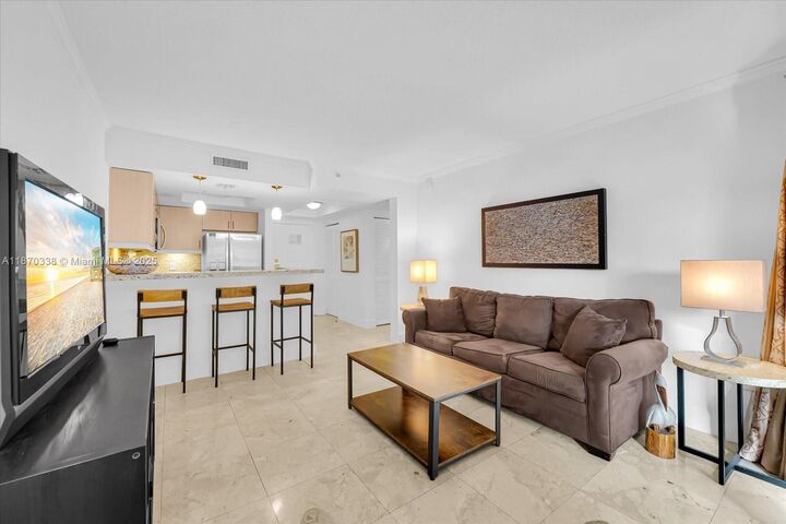 Property Photo:  2951 S Bayshore Dr 307  FL 33133 