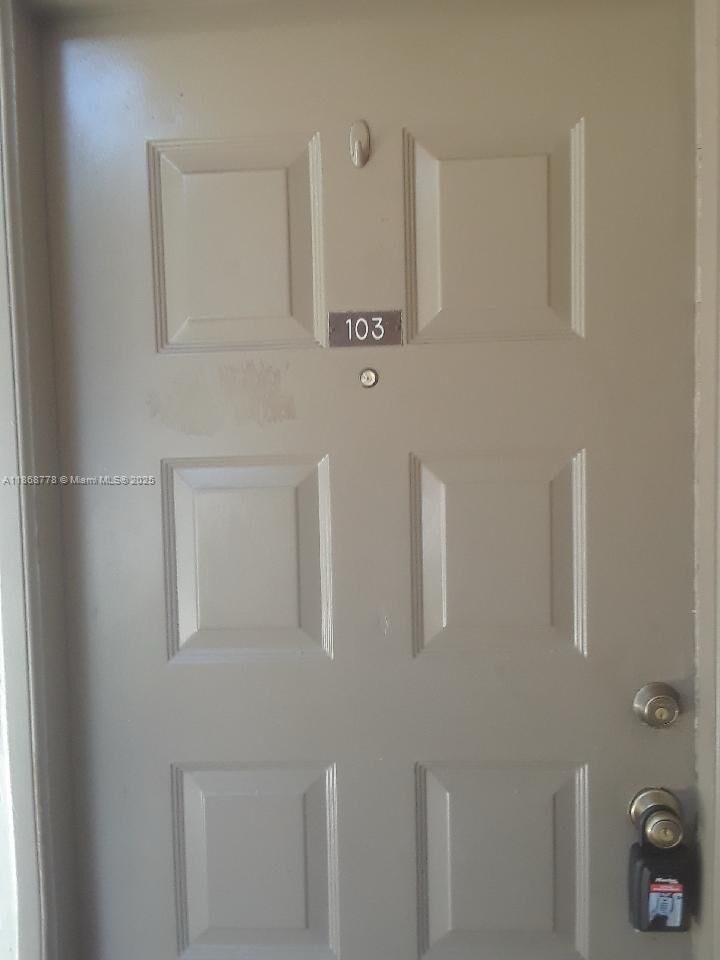 Property Photo: